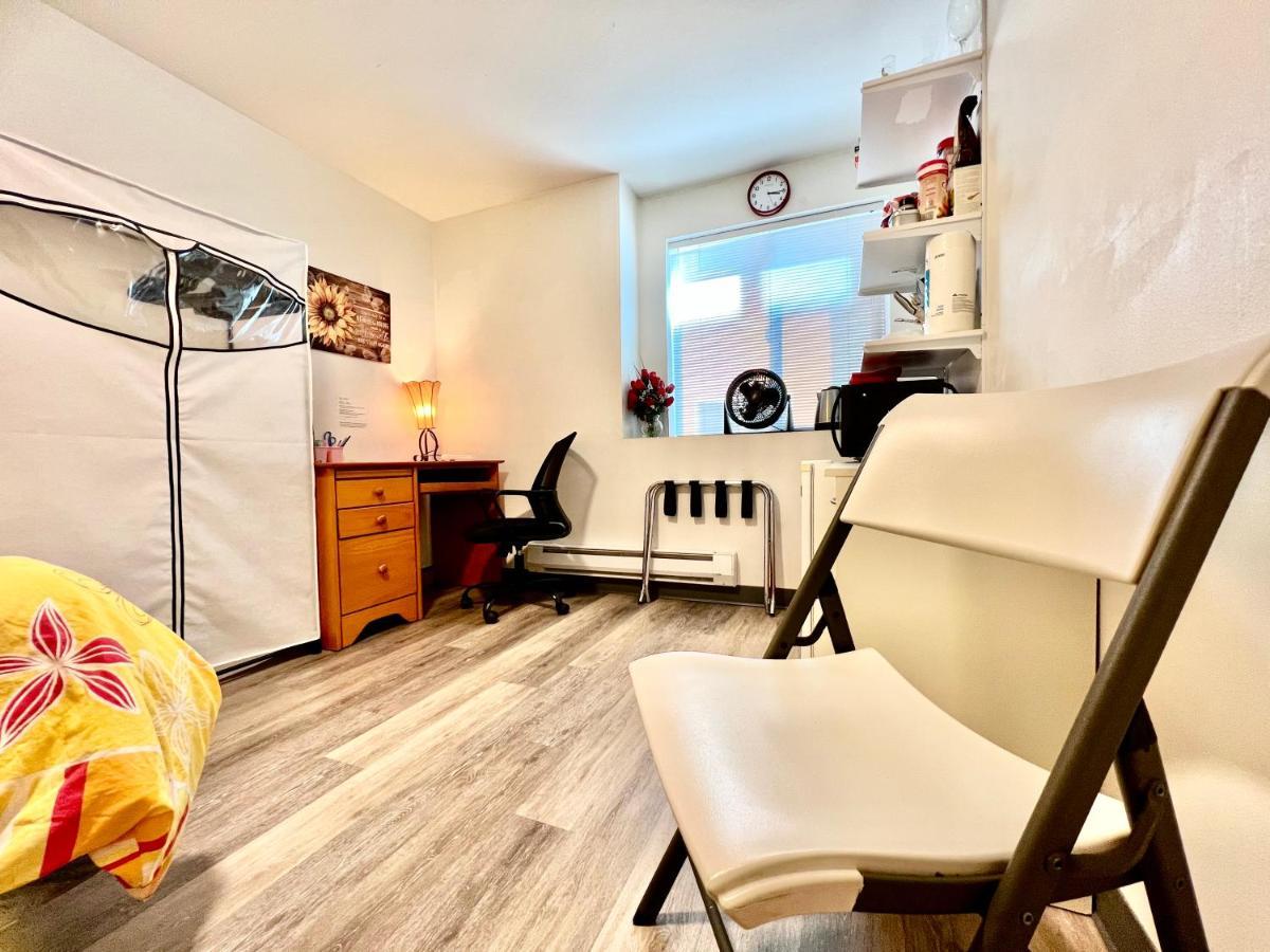 Micro Studio Apartment 10 Minutes Walk To University Of Washington Seattle Esterno foto