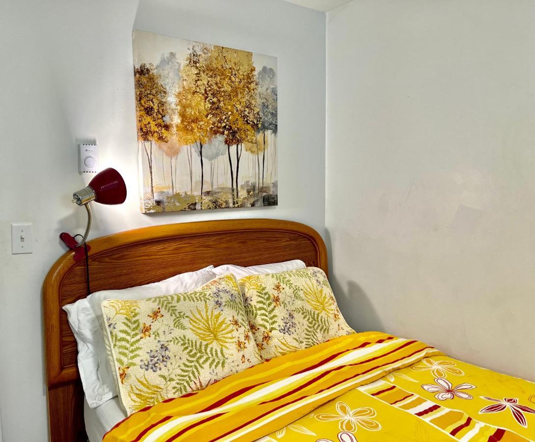 Micro Studio Apartment 10 Minutes Walk To University Of Washington Seattle Esterno foto
